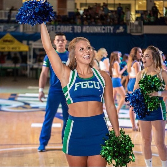 Meet your Posher, Caragan - Picture 1 of 1